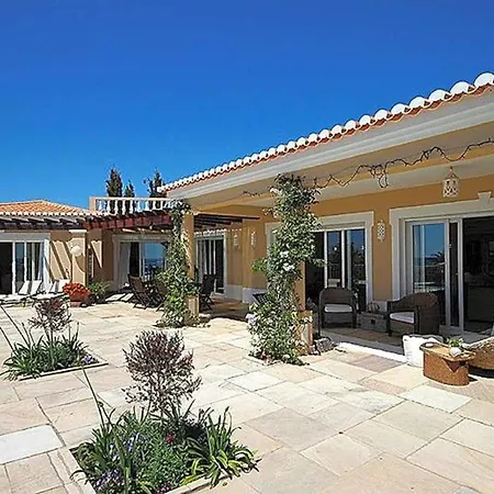 Praia Da Luz Sleeps 10 Pool Air Con Wifi Villa