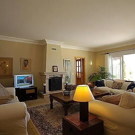 Villa Praia Da Luz Sleeps 10 Pool Air Con Wifi